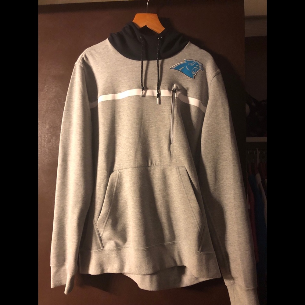 Men’s Carolina Panthers hoodie